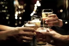 安菲科技APP开发-软件开发酒友app与其他酒类爱好者进行交流和互动