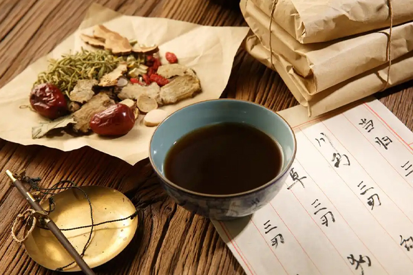 中医中药交流平台APP开发专业定制助力中医药文化传承与发展